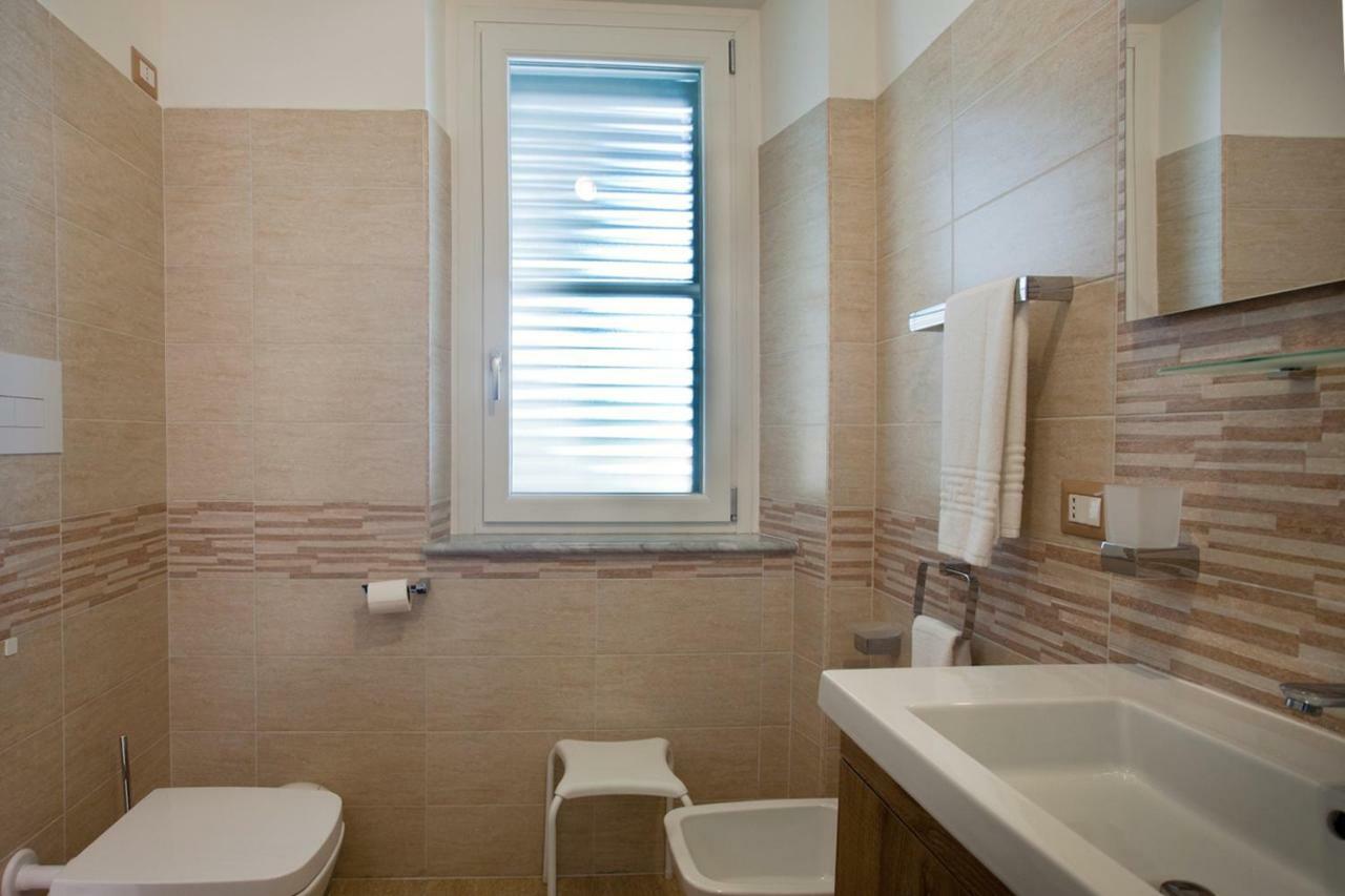 B&B A Due Passi Dal Mare Catona Di Reggio Calabria Exterior photo